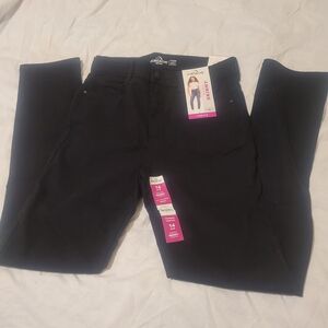 Jordache Women's Classic Black Skinny Jeans
